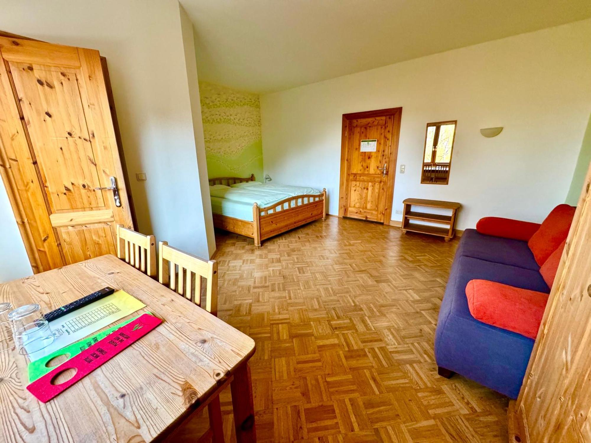 Hotel Gruenwald Ansbach Exteriér fotografie